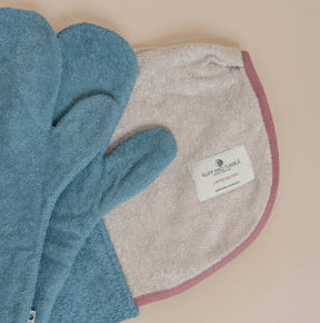 Dog Drying Mitts - Crufts 2026 - Ruff and Tumble