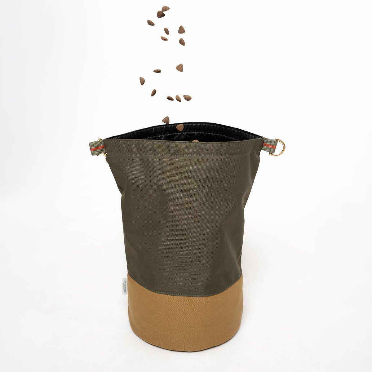 Roll-Top Kibble Travel Bag - Olive - Ruff and Tumble
